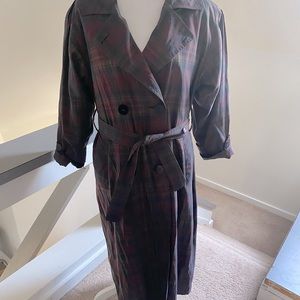 Plaid London Fog Lined trench coat Size 14/16